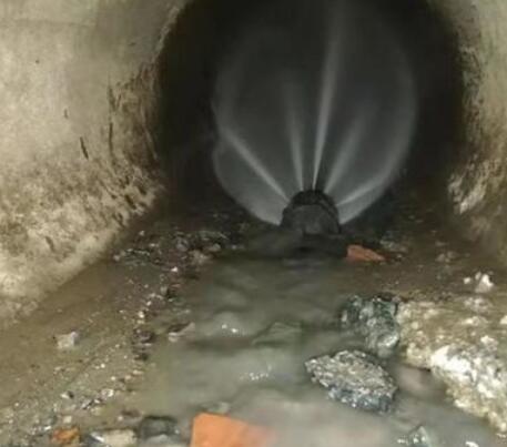 迭部市政管道清淤